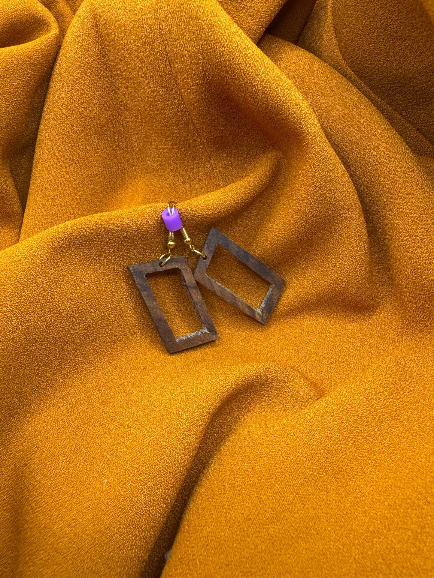 BOUCLES D'OREILLES NOYER