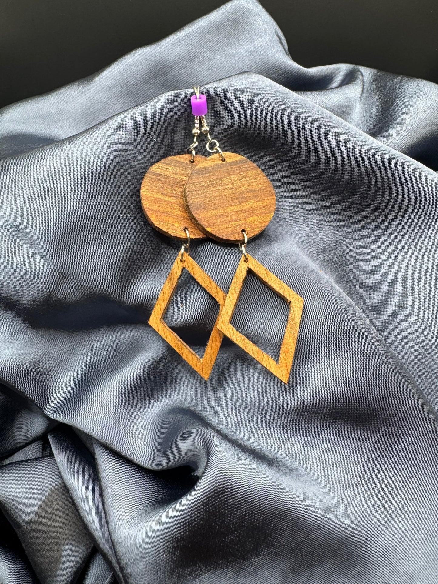 BOUCLES D'OREILLES DOUBLE NOYER