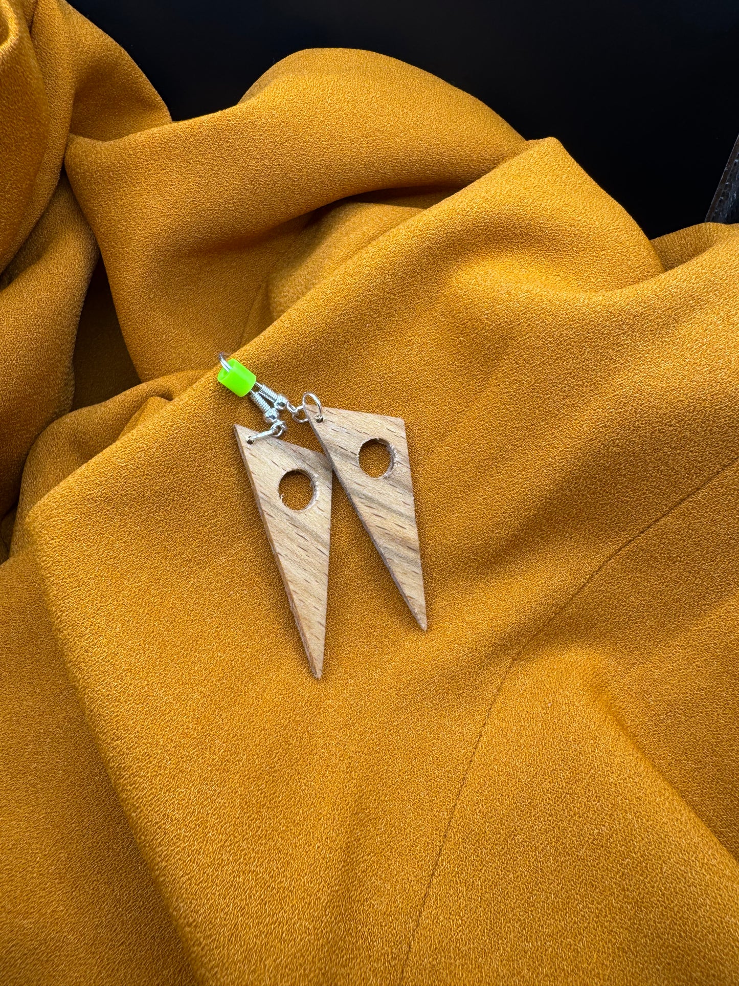 BOUCLES D'OREILLES HÊTRE