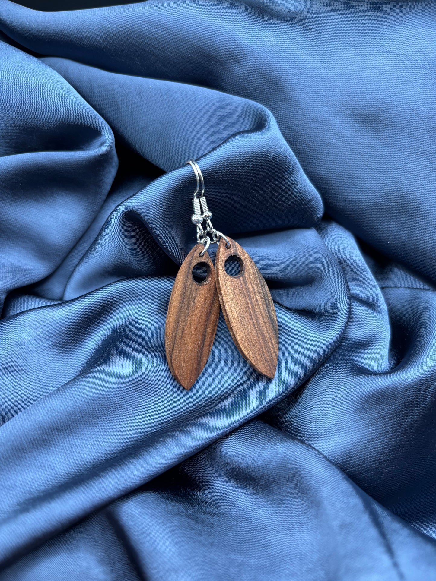 BOUCLES D'OREILLES NOYER