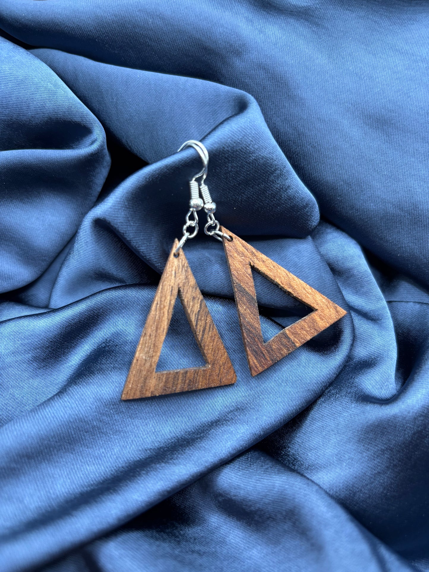 BOUCLES D'OREILLES NOYER