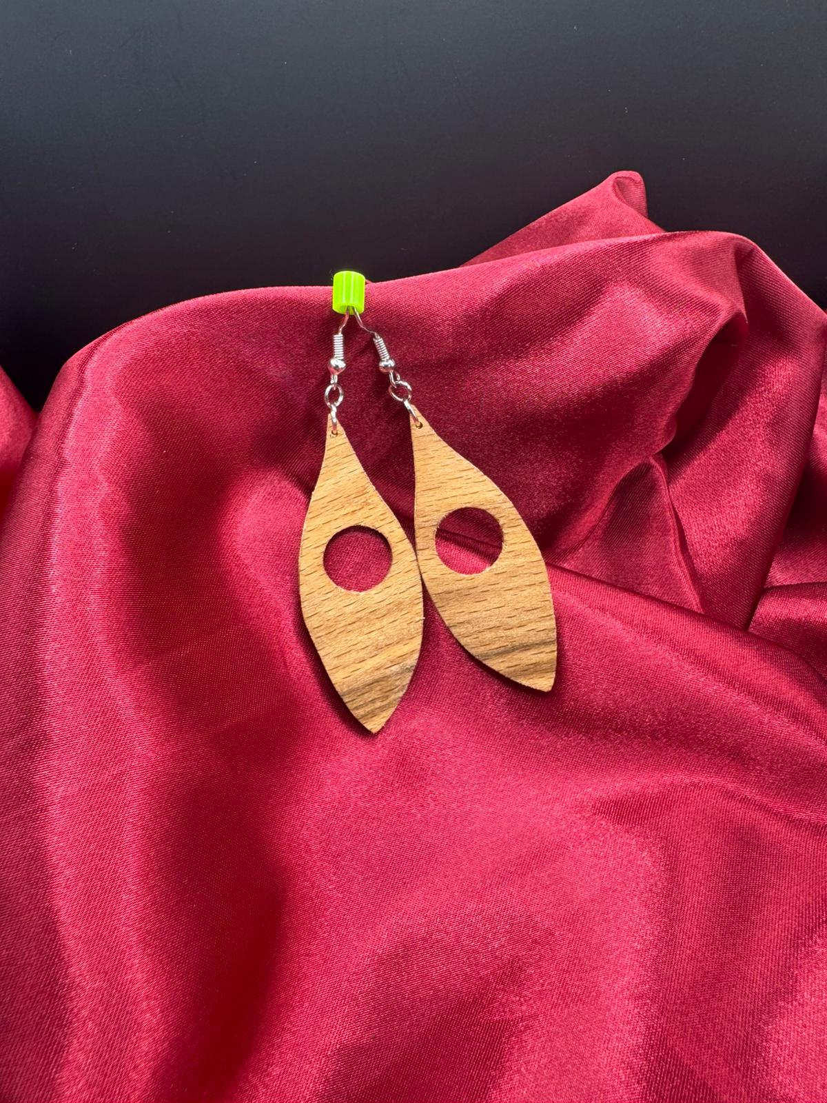 BOUCLES D'OREILLES HÊTRE