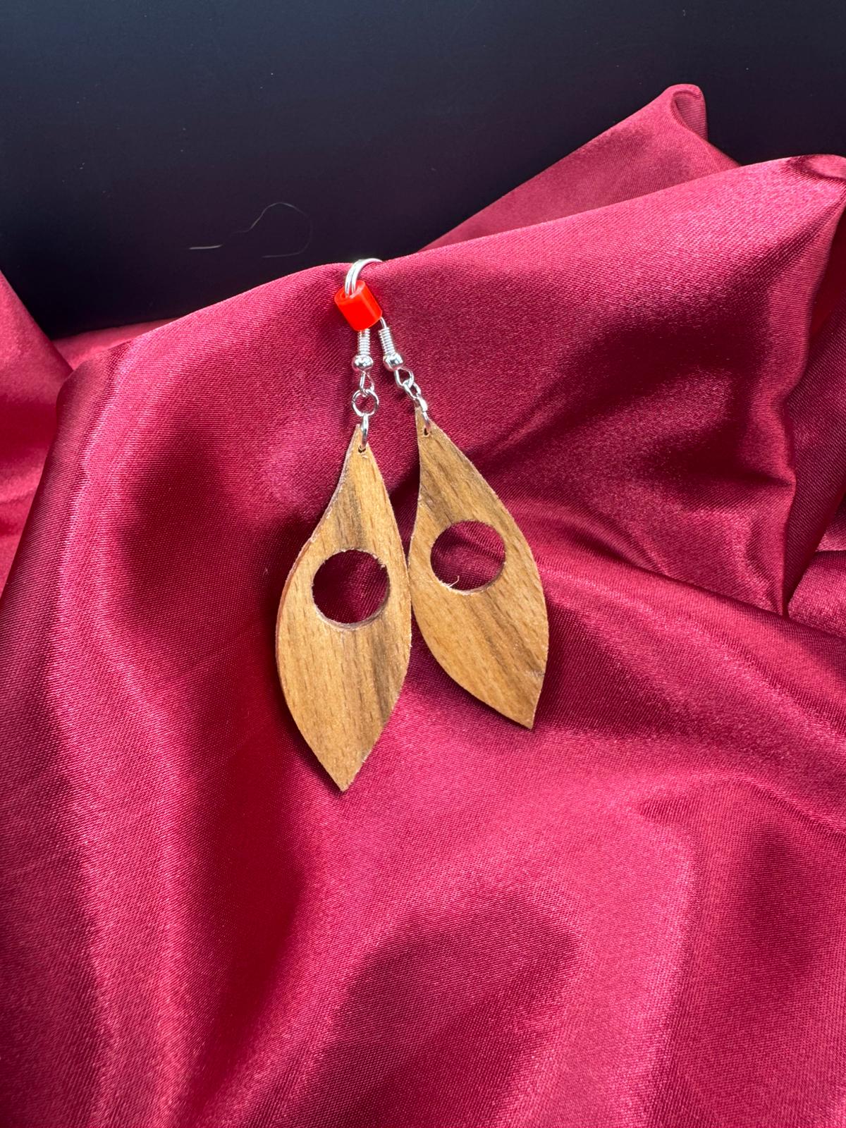 BOUCLES D'OREILLES HÊTRE