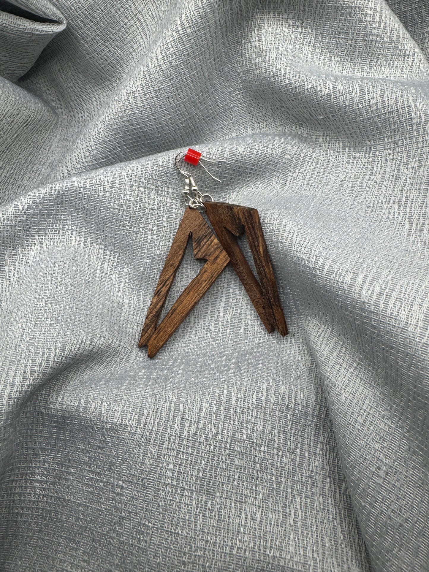 BOUCLES D'OREILLES NOYER