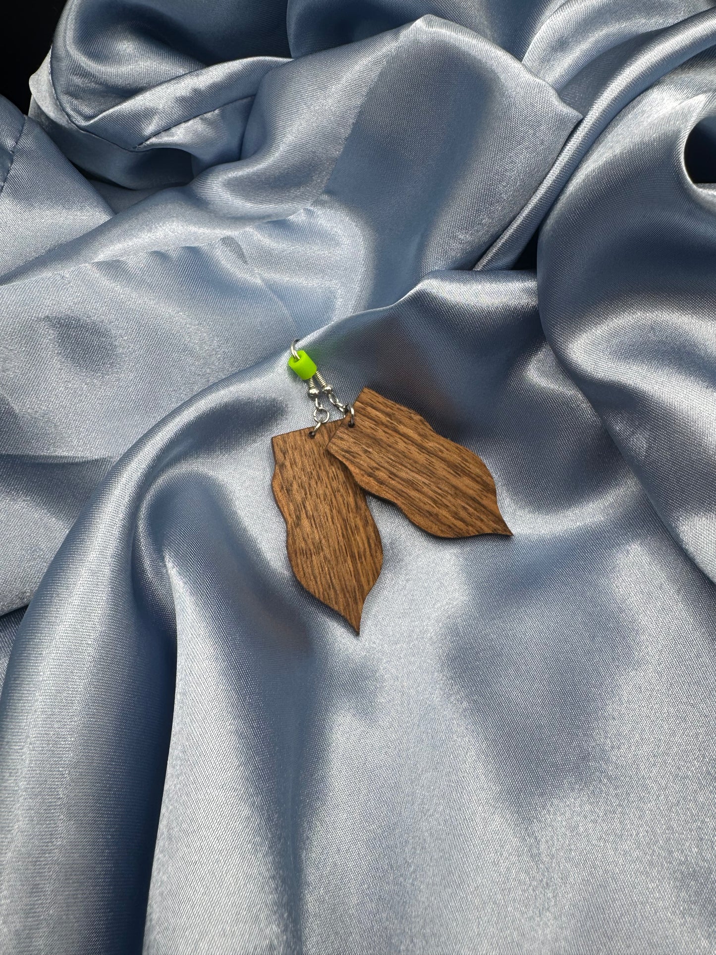 BOUCLES D'OREILLES NOYER