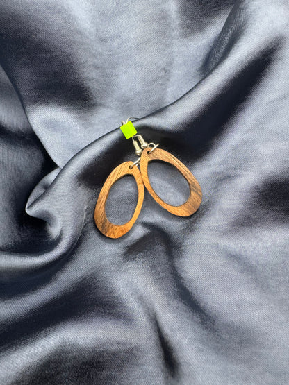 BOUCLES D'OREILLES NOYER