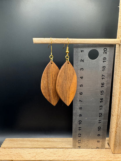 BOUCLES D'OREILLES NOYER