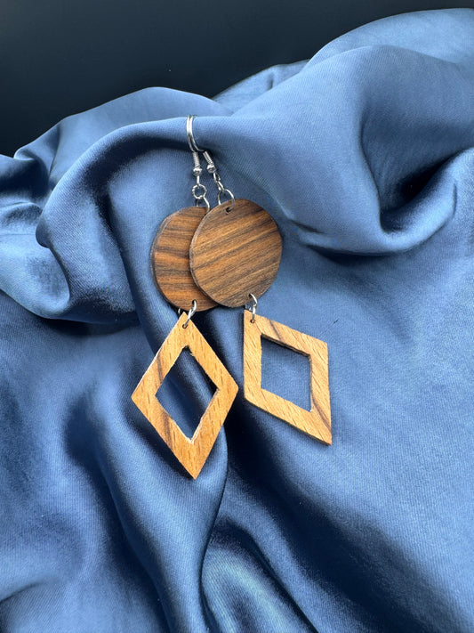 BOUCLES D'OREILLES DOUBLE NOYER