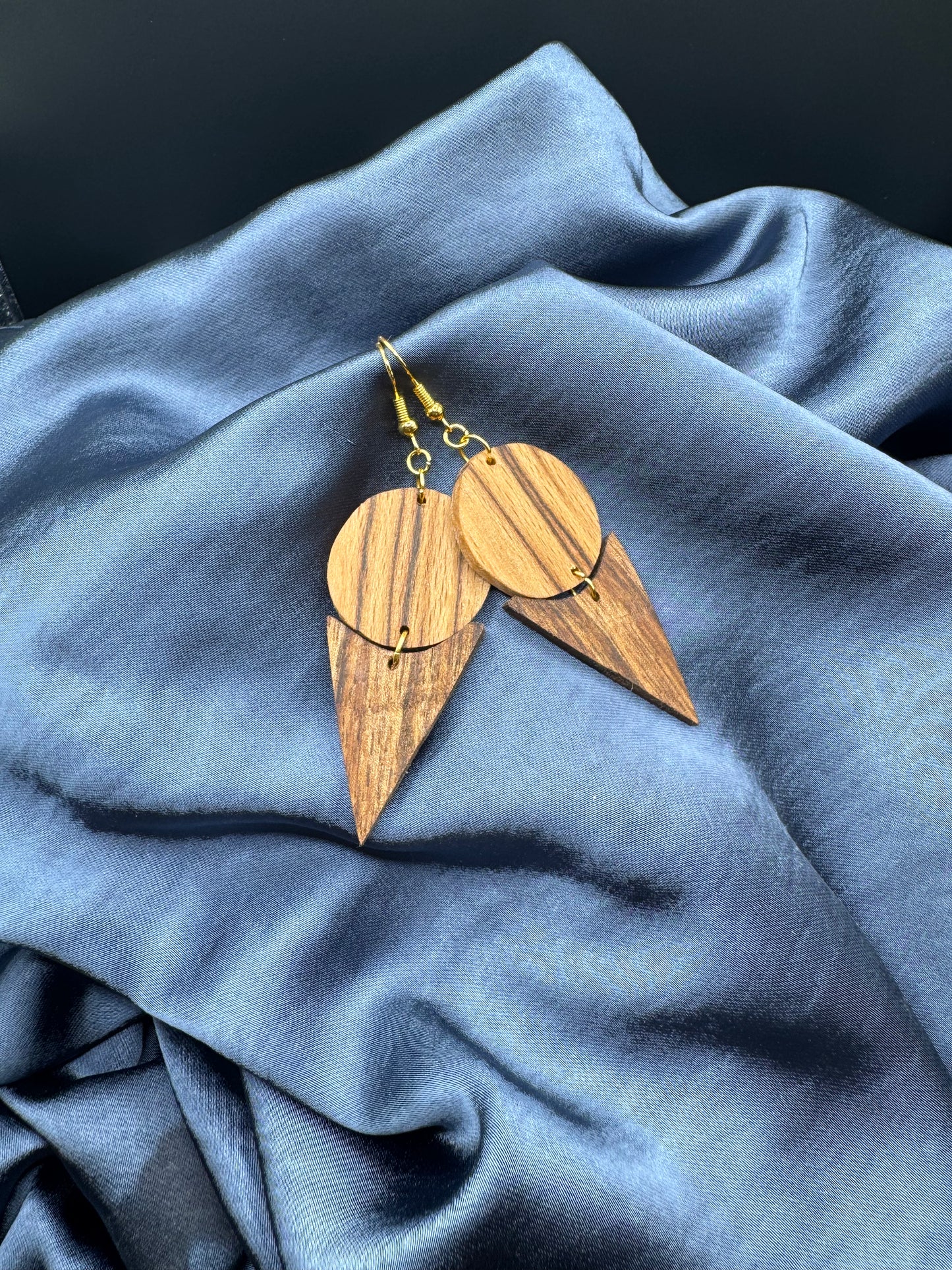 BOUCLES D'OREILLES DOUBLE NOYER