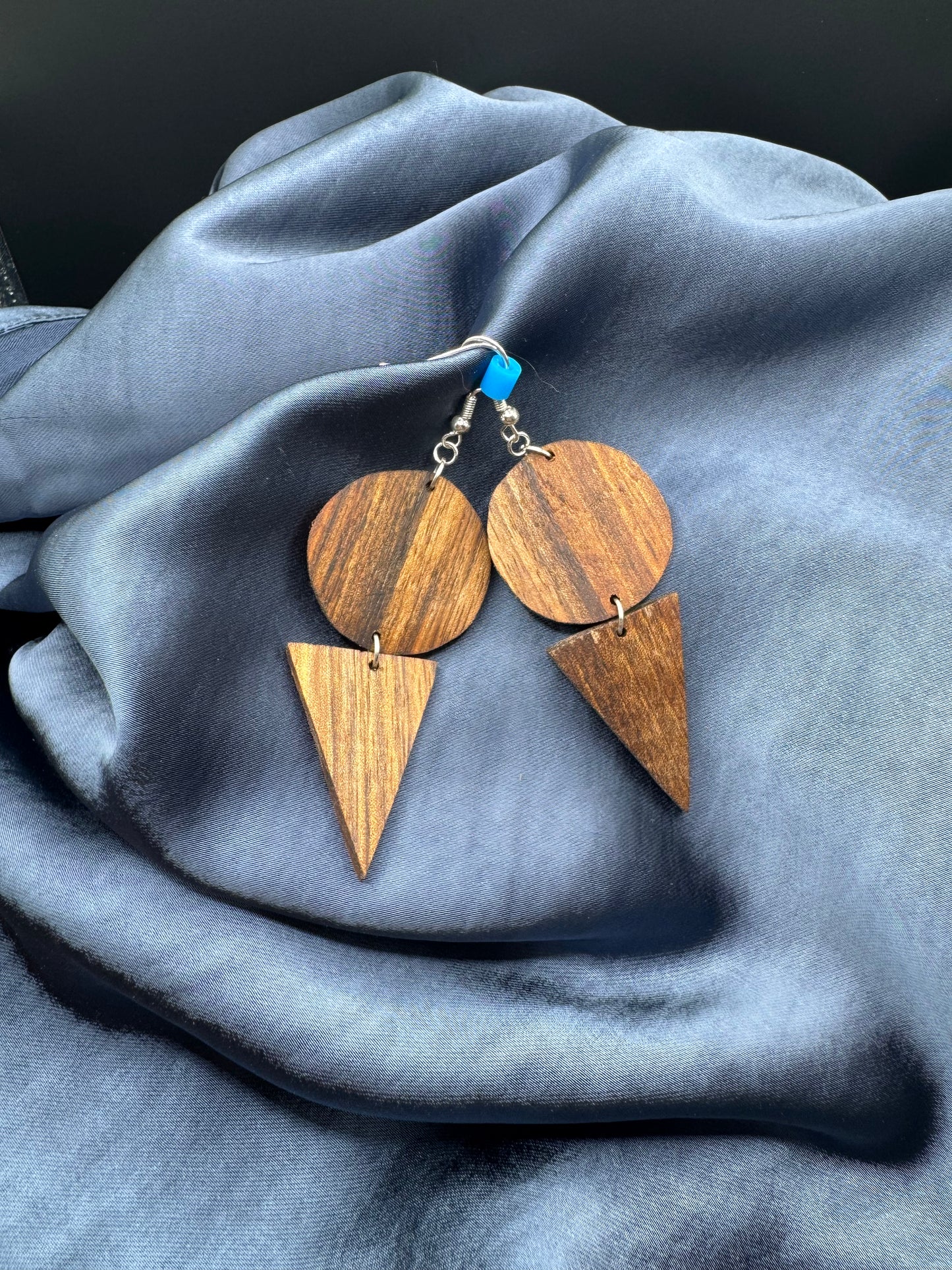 BOUCLES D'OREILLES DOUBLE NOYER